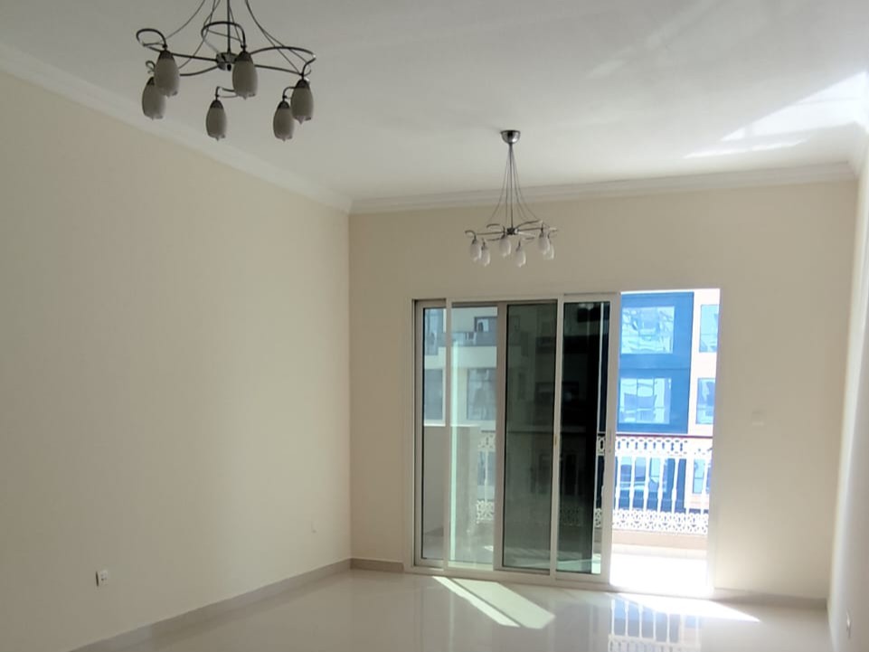 WhatsApp Image 2025-05-19 at 09.46.43 (1)