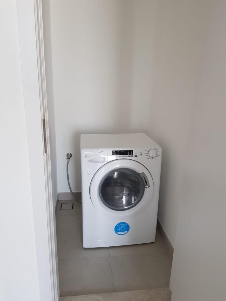 WhatsApp Image 2025-05-28 at 10.42.16 (1)